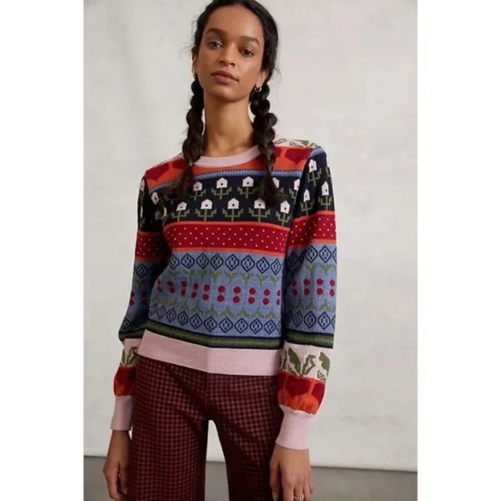Large Anthropologie patterned sweater!